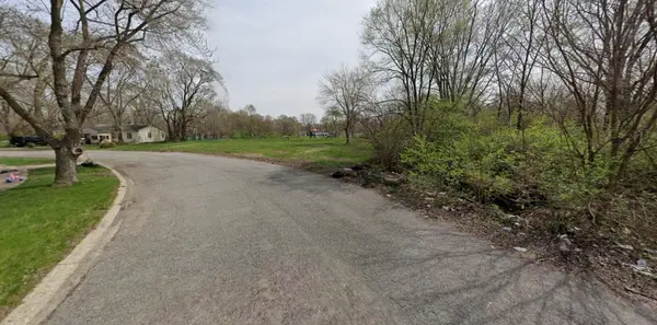 5245 E 11th Place, Gary, IN 46403