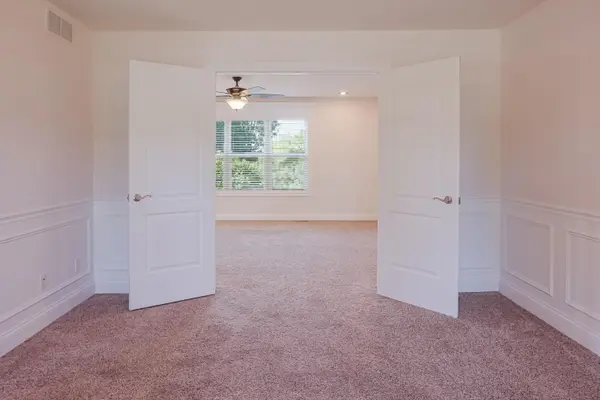 7490 E 103rd AVE, Crown Point, IN 46307