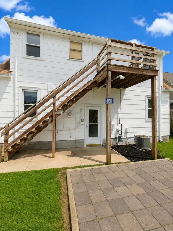 206 S 3rd Street, Kentland, IN 47951