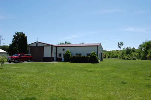 218 W 700 N, Valparaiso, IN 46385