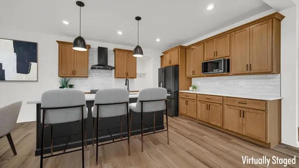 43 Levanno Drive, Crown Point, IN 46307