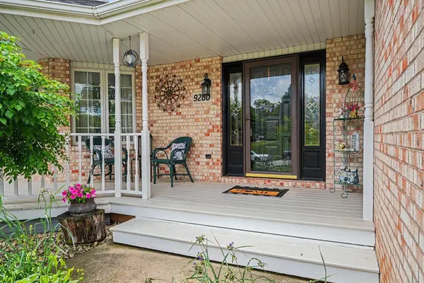 9260 Franklin DR, St. John, IN 46373