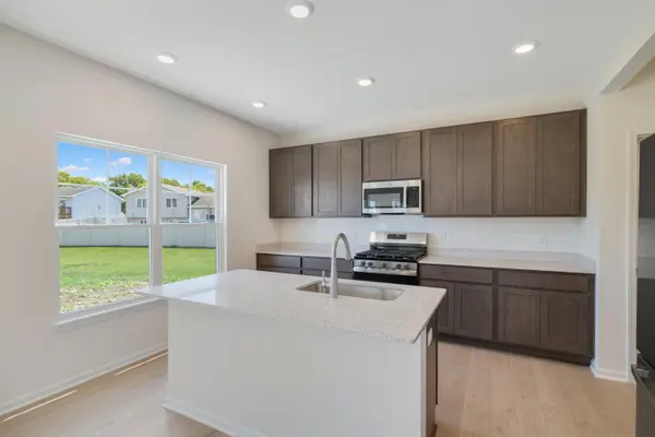 6880 Starling Drive, Schererville, IN 46375