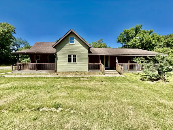 8655 S Main Street, Ora, IN 46968
