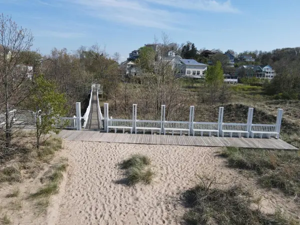 832 Washington Park Blvd, Michigan City, IN 46360