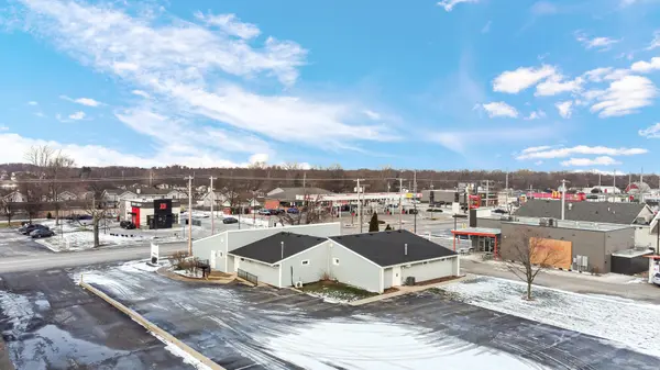 1642 E Commercial AVE, Lowell, IN 46356