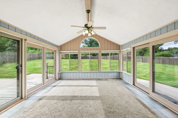 2499 Willowwood AVE, Valparaiso, IN 46383
