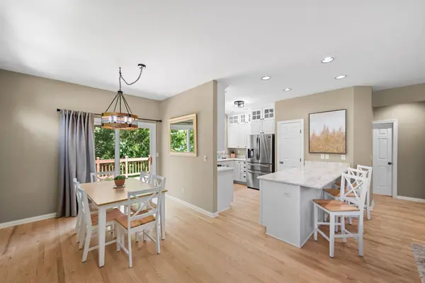 5602 Coryana Drive, Valparaiso, IN 46383