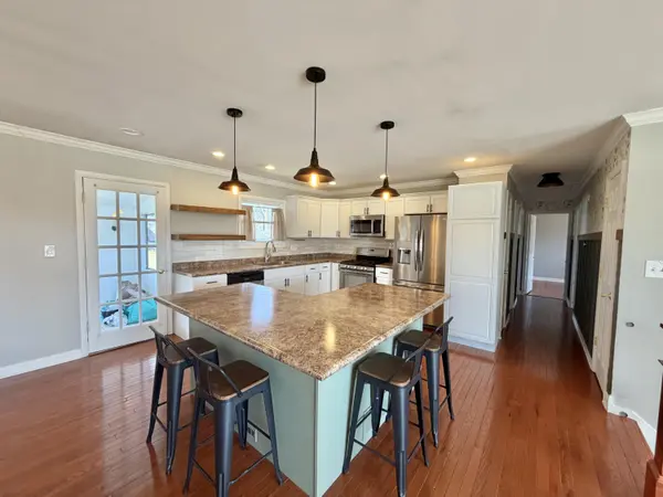 3063 Parkwood Place, Crown Point, IN 46307