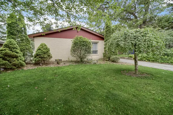 1634 Wilson ST, Munster, IN 46321