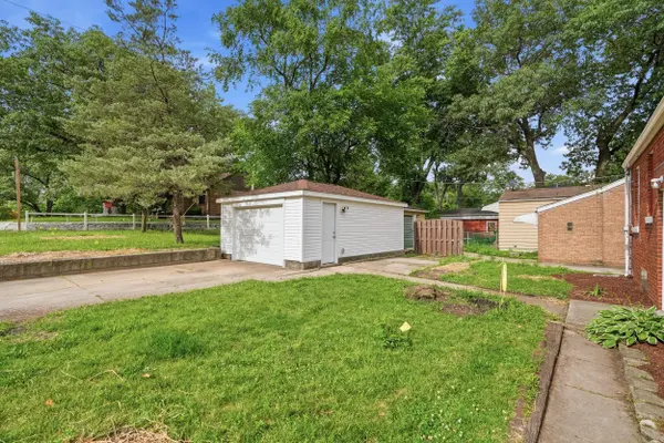 3050 W 39th PL, Gary, IN 46408