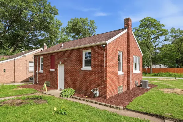 3050 W 39th PL, Gary, IN 46408