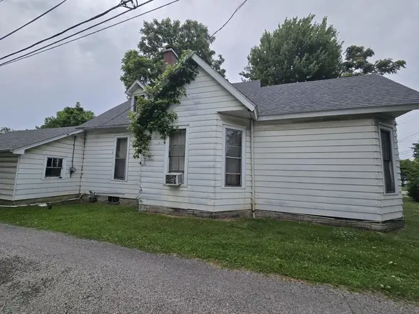 17 N Gum Street, North Vernon, IN 47265