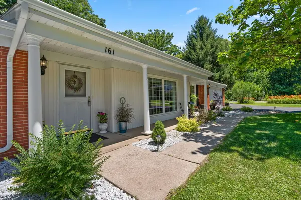 161 Sylvan DR, Valparaiso, IN 46385