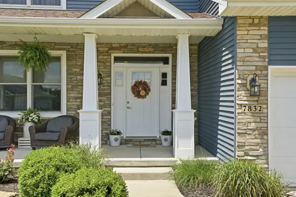 7832 W 174th AVE, Lowell, IN 46356