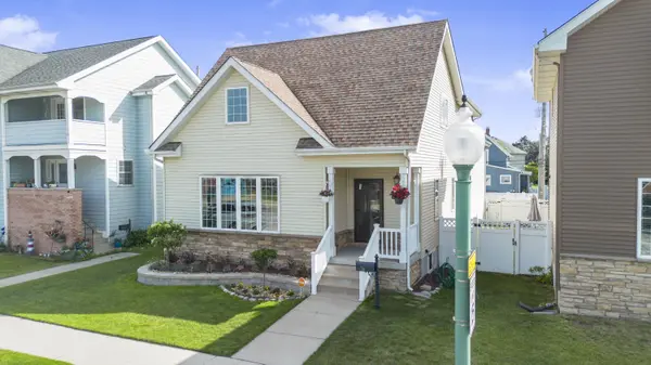 1600 Center Street, Whiting, IN 46394