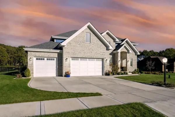 3804 Brigata Drive, Valparaiso, IN 46385