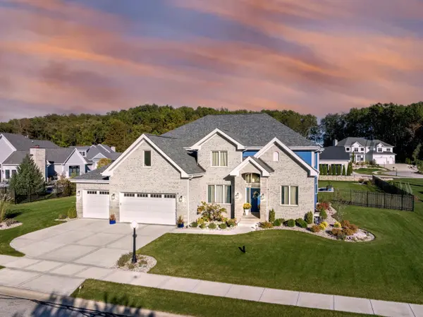 3804 Brigata Drive, Valparaiso, IN 46385