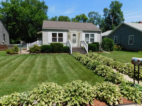 608 W Indiana AVE, Chesterton, IN 46304