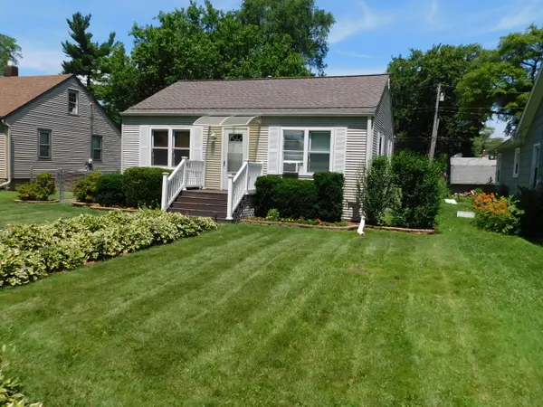608 W Indiana AVE, Chesterton, IN 46304