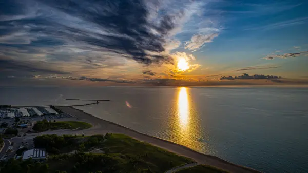 208 Lakeshore Drive, Michigan City, IN 46360