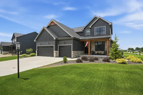 3103 Whispering Brook LN, Valparaiso, IN 46385