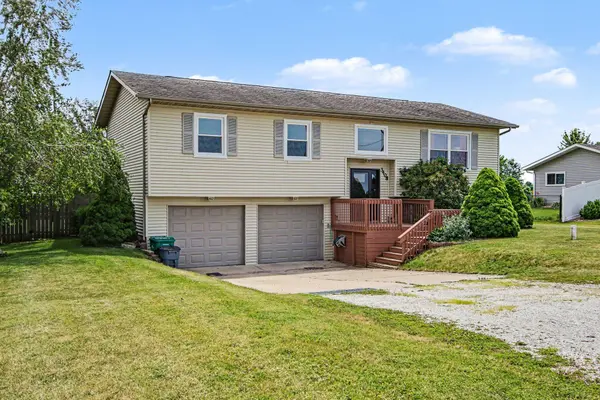 3408 E 100, La Porte, IN 46350