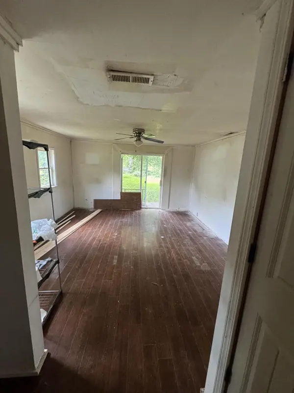 260 N Ohio ST, Hobart, IN 46342