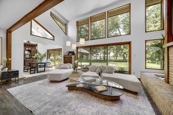 406 Wilderness Drive, Schererville, IN 46375