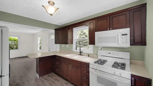 7806 Marshall ST, Merrillville, IN 46410