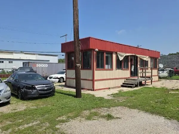 2450 W Ridge RD, Gary, IN 46408
