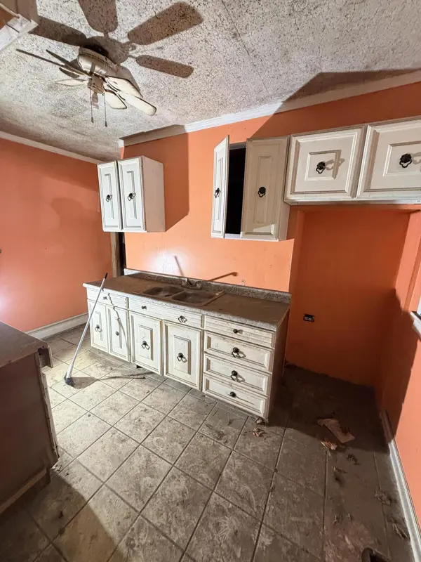 665 Fillmore Street, Gary, IN 46402