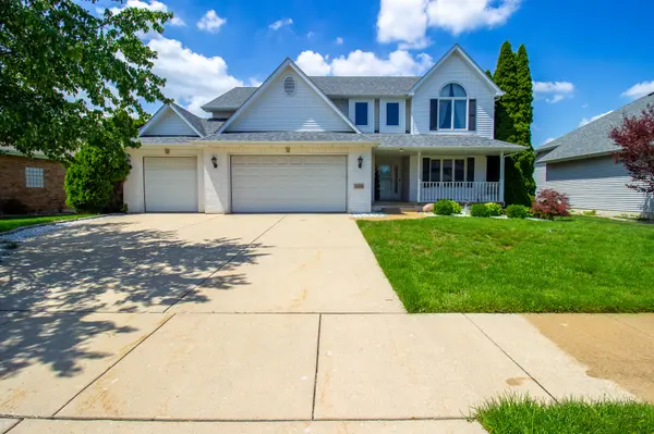2228 Keene DR, Schererville, IN 46375
