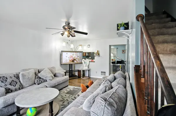 2110 Yorktowne DR, Valparaiso, IN 46383