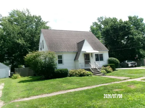 703 N 1st, Kentland, IN 47951