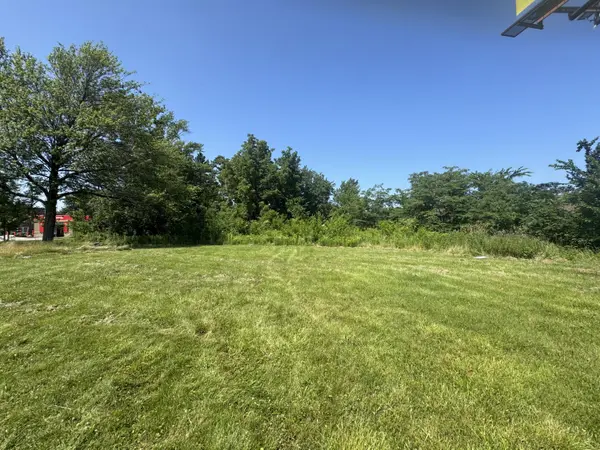 228 E Lincoln HWY, Schererville, IN 46375