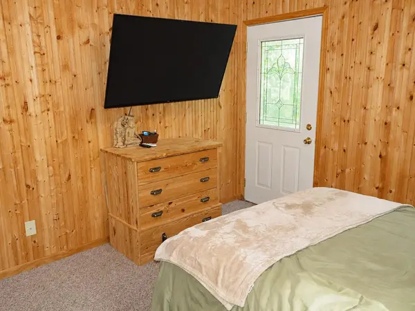 8170 N Tippecanoe Drive, Walkerton, IN 46574