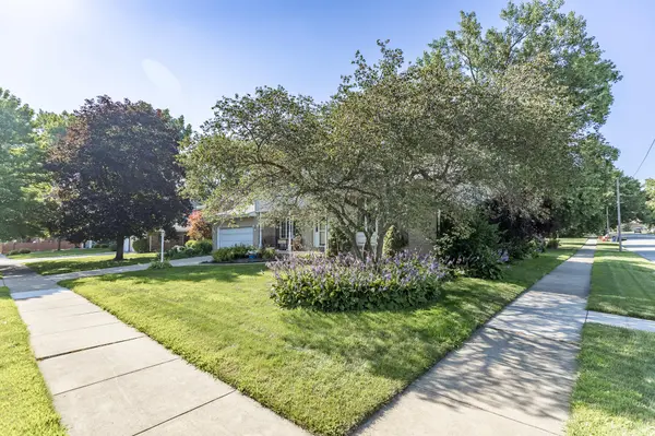 3545 Laverne DR, Highland, IN 46322