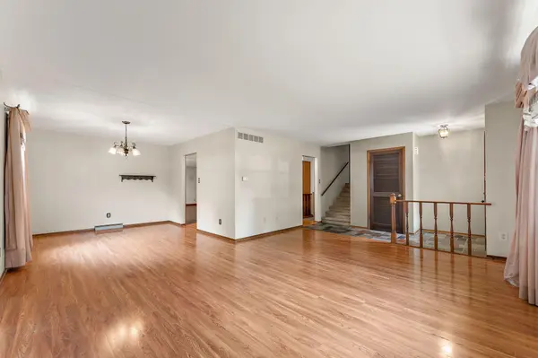 404 Hemlock Lane, Crown Point, IN 46307