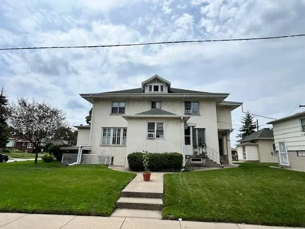 4 Ruth ST, Calumet City, IL 60409