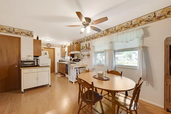 770 Fox River Road, Valparaiso, IN 46385