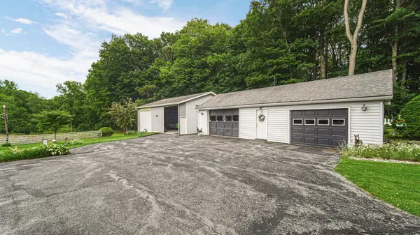 5567 N 350 E, Rolling Prairie, IN 46371