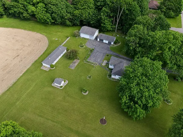 5567 N 350 E, Rolling Prairie, IN 46371