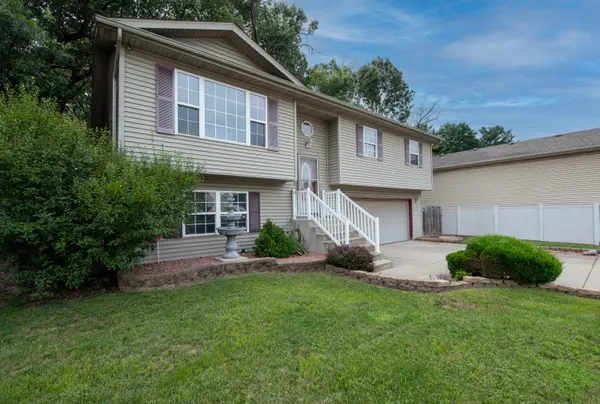 2428 Sea Horse ST, Portage, IN 46368