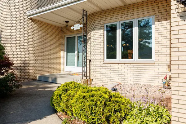 720 Wirtz RD, Crown Point, IN 46307