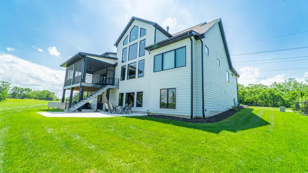 8201 Alexander ST, Schererville, IN 46375