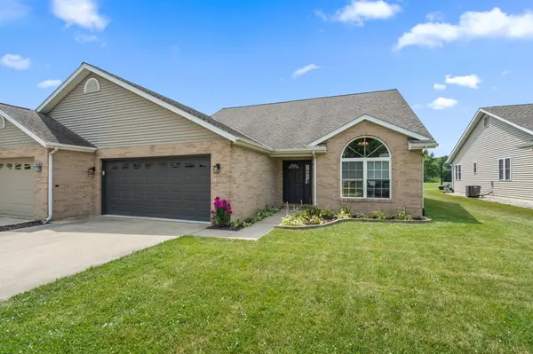 10870 Park ST, Crown Point, IN 46307