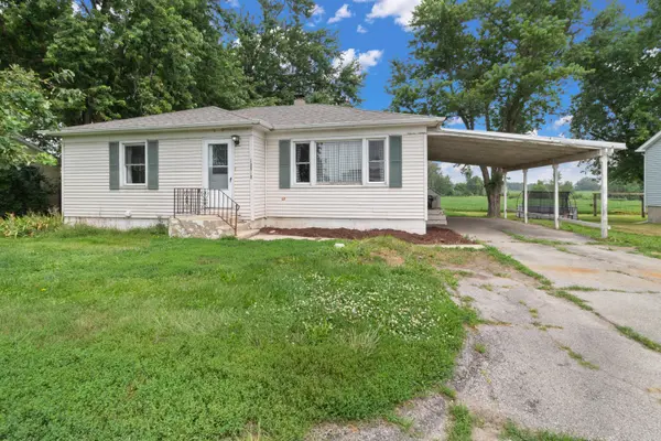 10818 W 181st AVE, Lowell, IN 46356