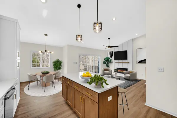 1600 Melanie Lane, Chesterton, IN 46304