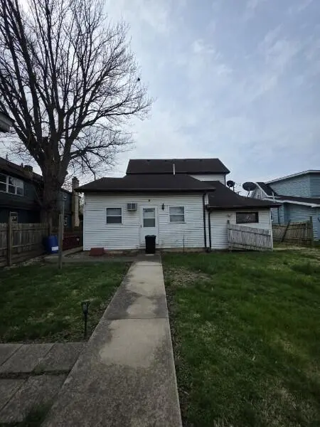 204 W 20th ST, Marion, IN 46953